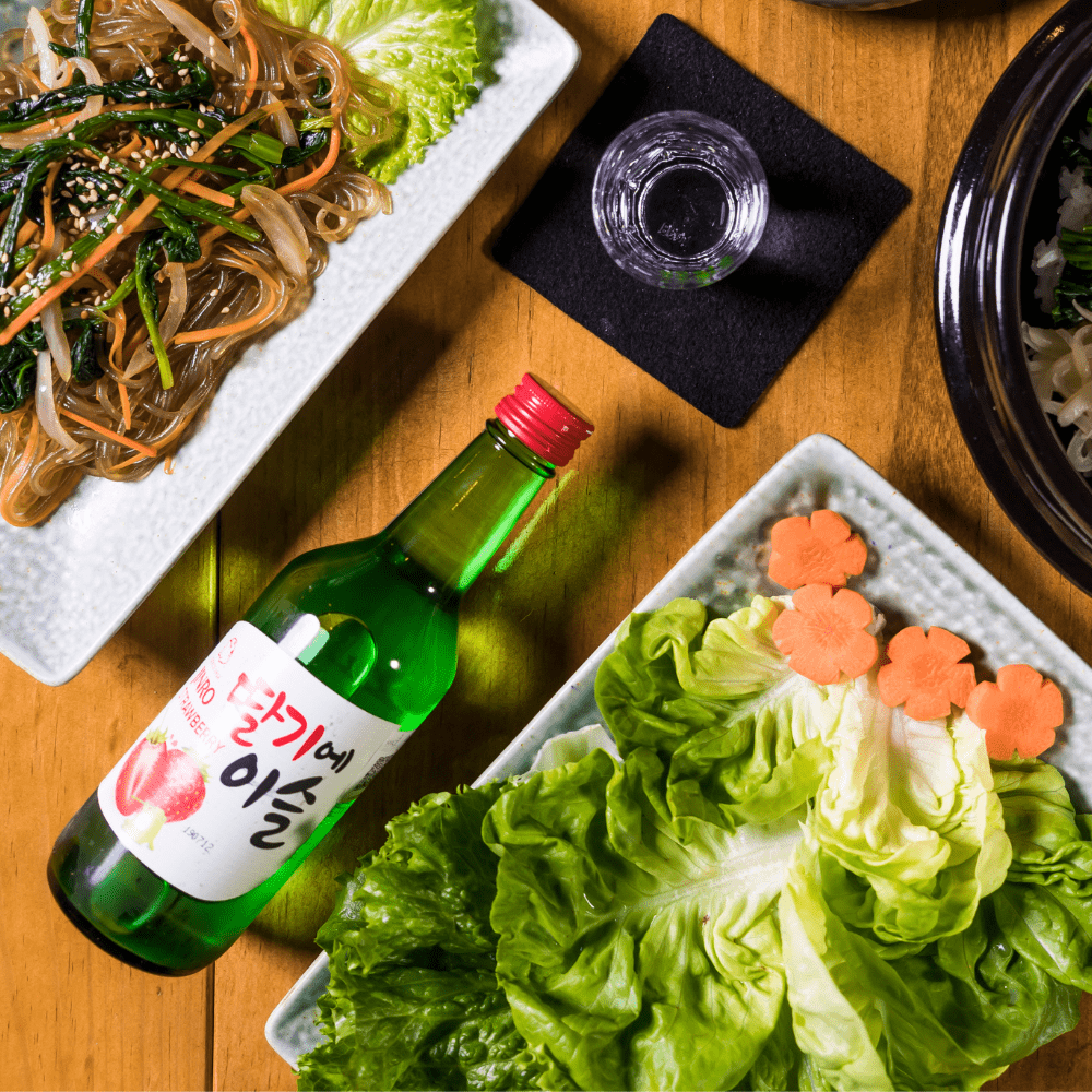 Soju Chum Churum Fresa - Licor a base de arroz sabor Fresa 12% Alc Pack x4
